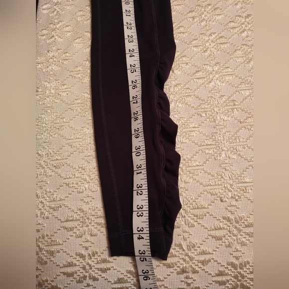 Lululemon dark purple leggings - Picture 7 of 9